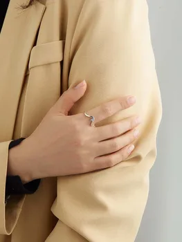 LEKANI 925 Sterling Sølv Minimalistisk, Romantisk Engagement Ring, Uregelmæssig Bølge Klare CZ Finger Ringe Til Kvinder Sølv Smykker 1406