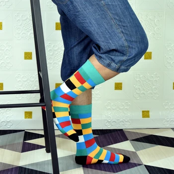 Sokker mænd ' s nye design Europæiske og Amerikanske populære mænds bomuld sokker, 5 par farverige casual business sokker