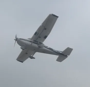 RC Legetøj Fly EPO Cessna 182 1410mm Vingefang 6ch Med Klap og Led-Lys PNP