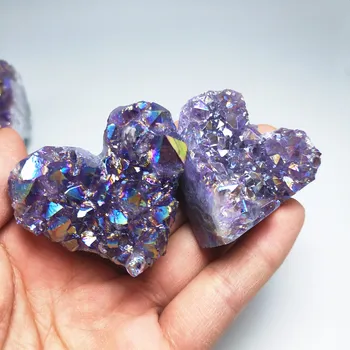 Titanium belægning Naturlige aura amethyst crystal hjerter ametyst cluster Mekanisk Hjerte Form Krystaller, Healing