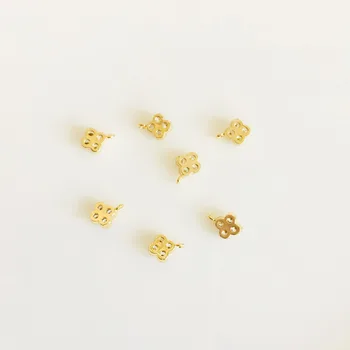 Engros-4 stk/masse guld farve cz sten kløver blomster charms gyldne smykker at gøre DIY for kvinder