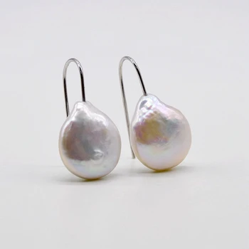 Kort perle øreringe. Naturlige hvidt mønt barok perle. 925 sterling sølv krog. Kvinder pearl øreringe, enkel stil