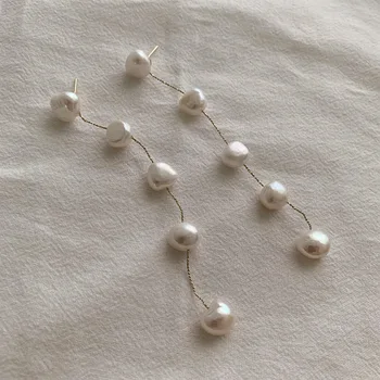 Korea NYE Retro Lang Kvast Uregelmæssige Naturlige Perle Dingle Drop Øreringe til Kvinder Party Bryllup Smykker Gaver