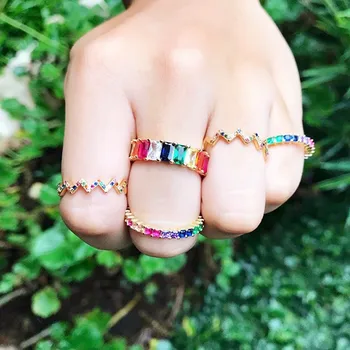 Mode Guld Fyldt Banet Multi Farve Rainbow Cz Stak Bølge Finger Ringe til Fest, Bryllup Gave 2021 Nye Ankom Cz Fine Smykker