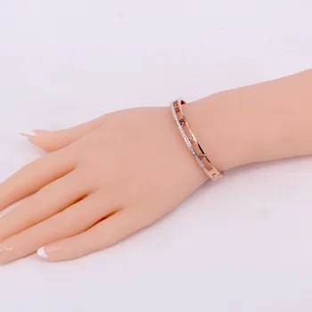 Hule armbånd Armbånd til Kvinder Romertal Personlighed Cubic Zirconia Søde piger/Romantiske Rosa Guld Rustfrit Stål Smykker 843
