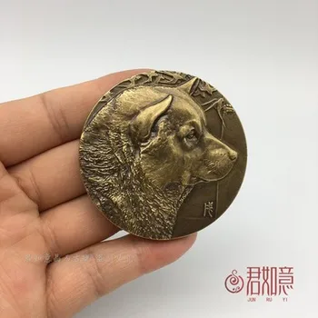 Udsøgt messing (Kinesiske stjernetegn, dyr) samt bronze medalje