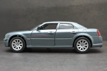 1:32 legering bil model for Chrysler 300C længde 14,5 cm