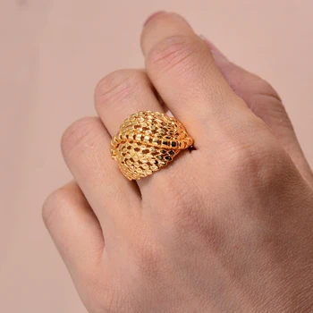Annayoyo Trendy 24k Guld Farbe Ring für Frauen Pige Schmuck Party Artikel Ringe